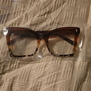 Stylish Brown Gradient Sunglasses
